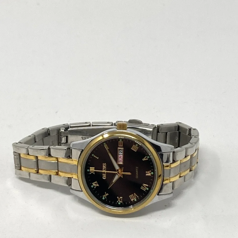 Olevs Women's Watch 29mm Silver Gold Tone Day Date Black Dial New Battery 6.25